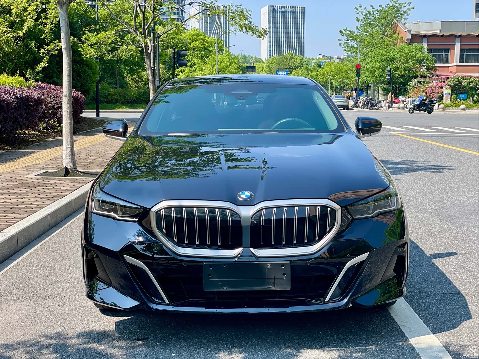 BMW 5 Series, 2025 2