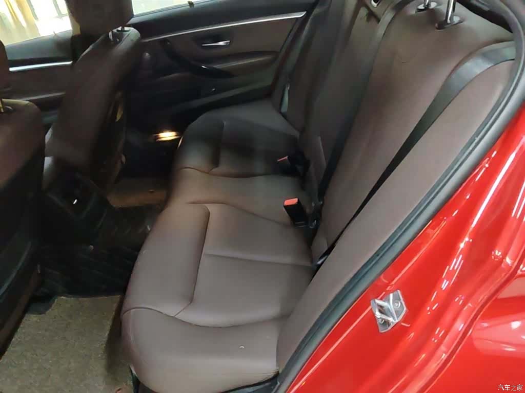 BMW 3 Series, 2018 17