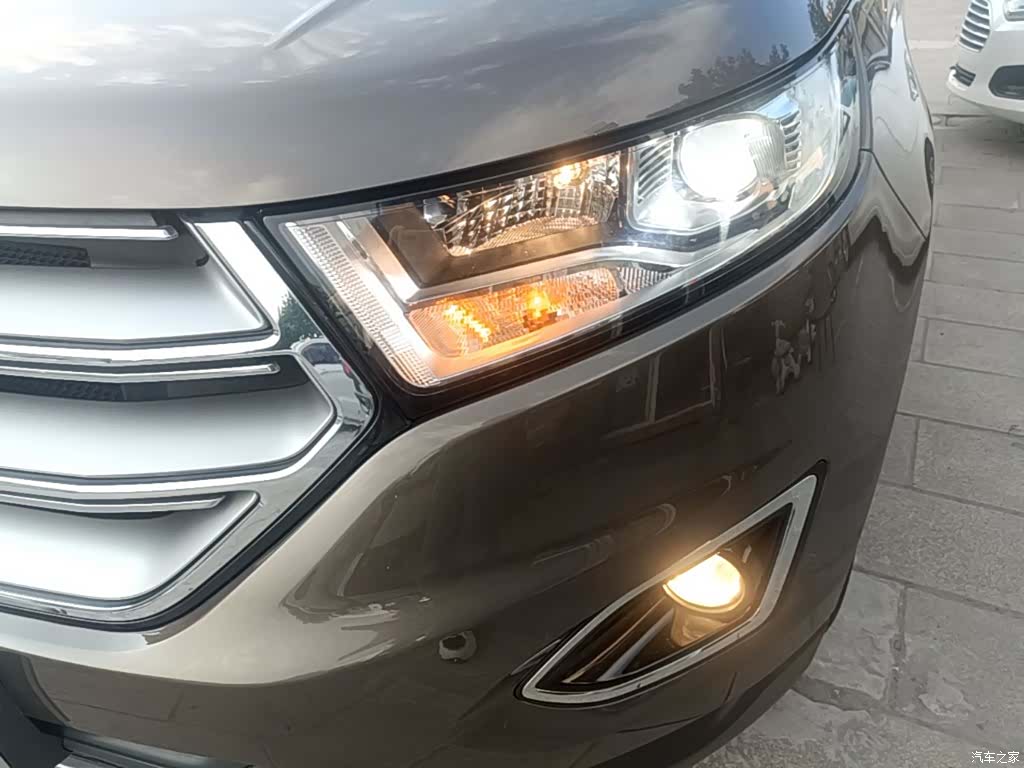 Ford Edge, 2016 3