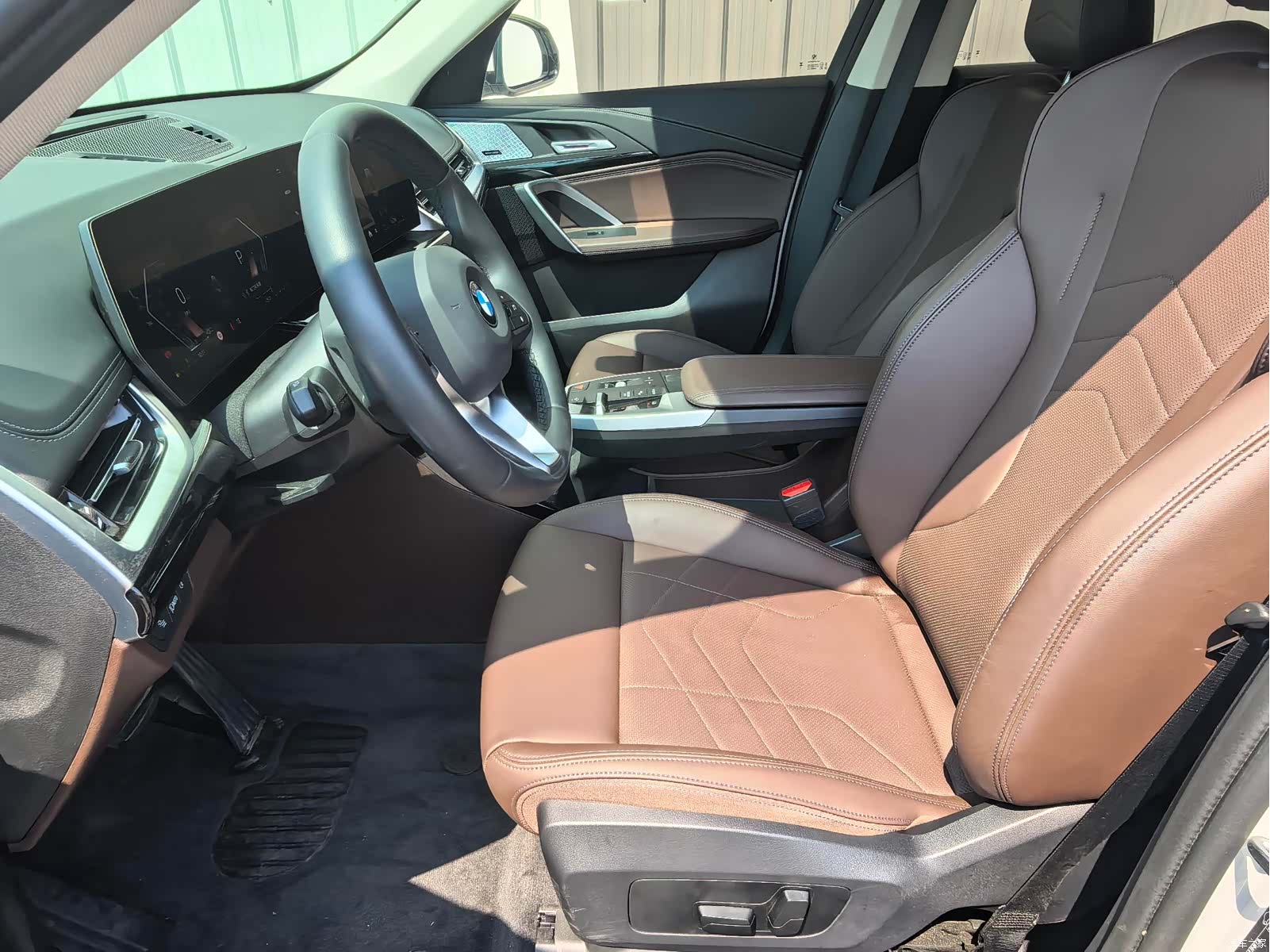 BMW X1, 2025 6