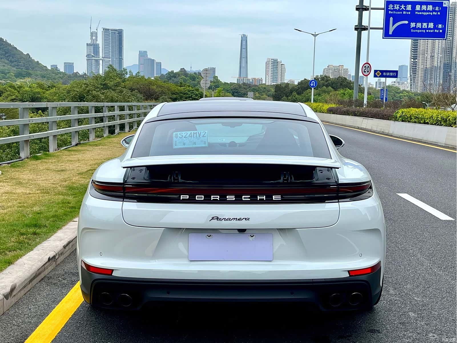 Porsche Panamera, 2024 все фото