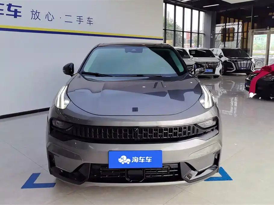 Lynk & Co 05