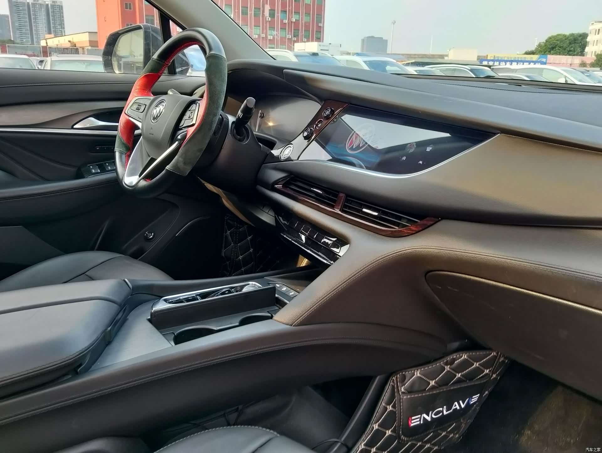Buick Enclave, 2021 10