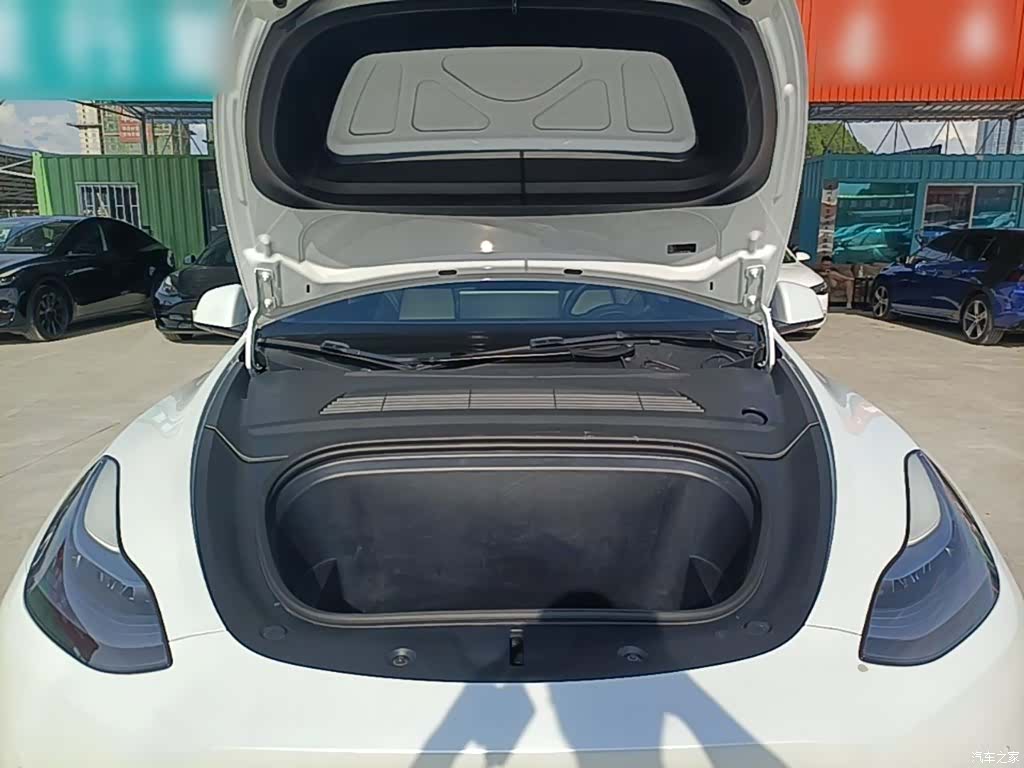 Tesla Model Y, 2022 20