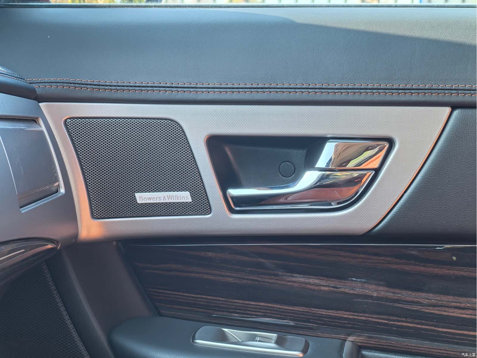 Jaguar XF, 2013 22