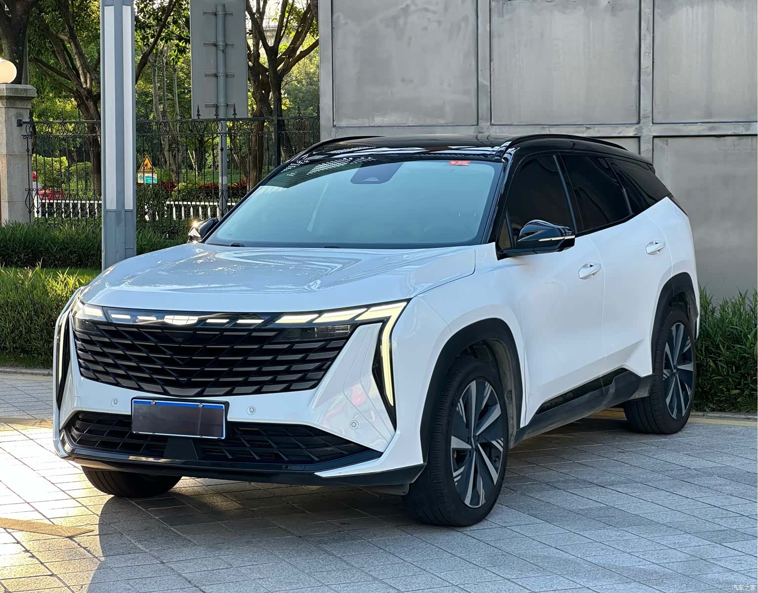 Geely Boyue, 2023 1