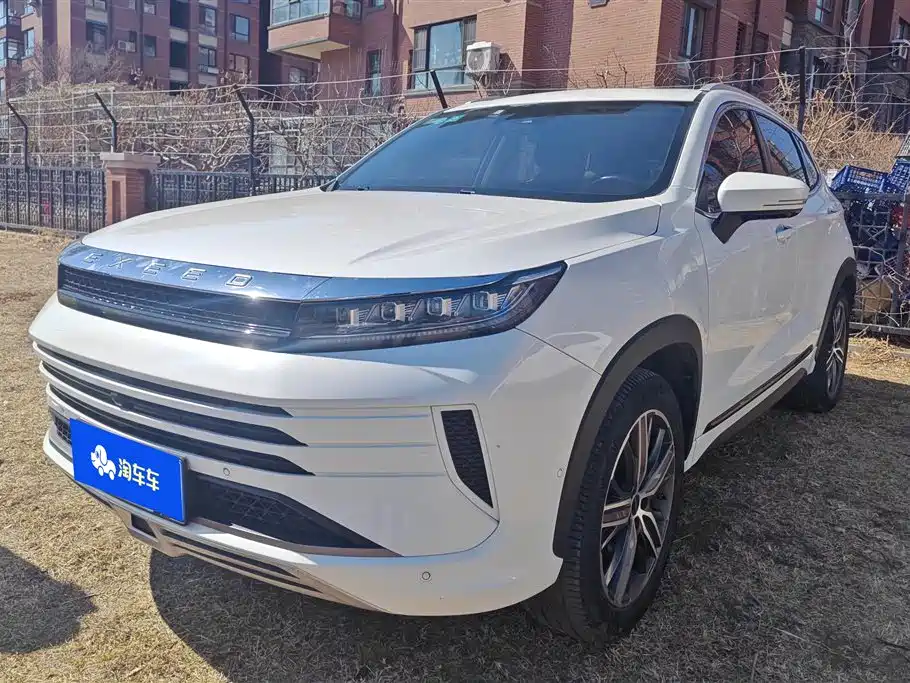 Exeed Chasing the wind