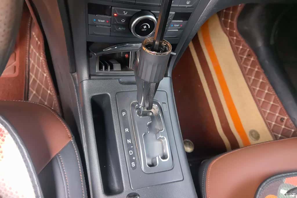 Bestune B70, 2014 16