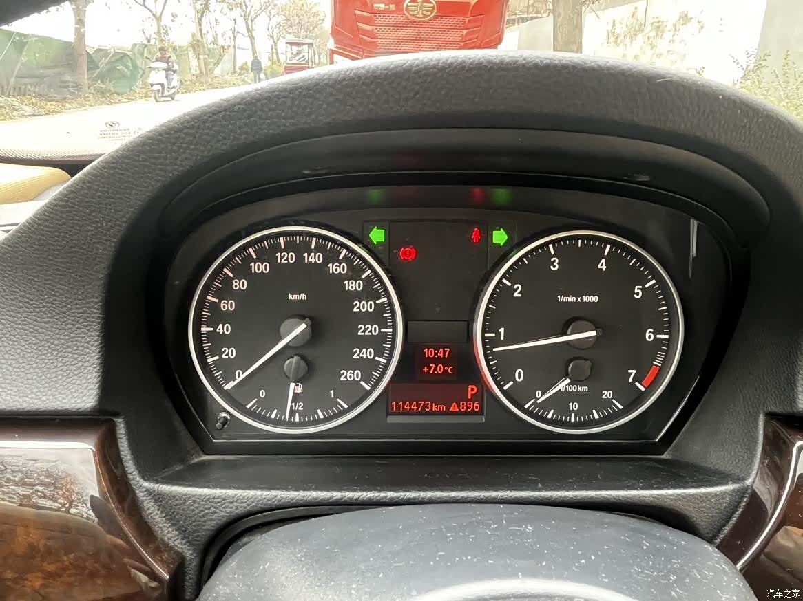 BMW 3 Series, 2010 11