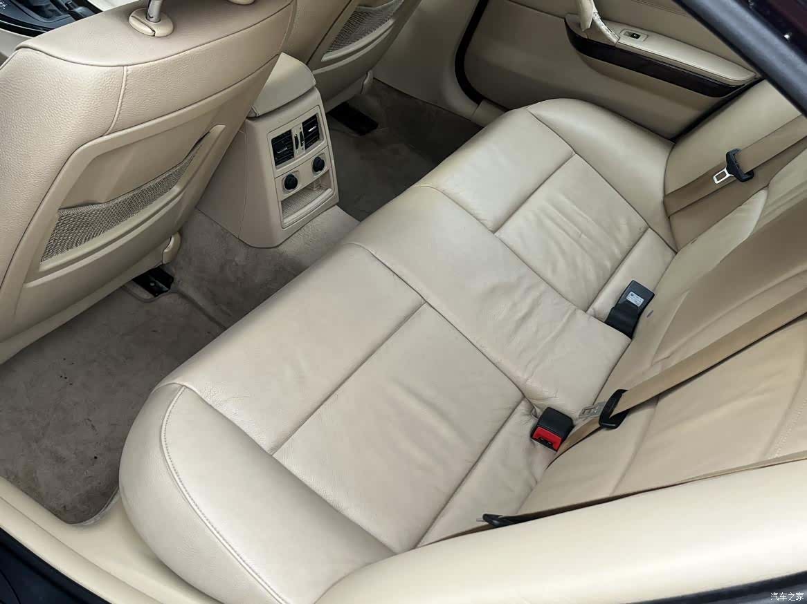 BMW 3 Series, 2010 13