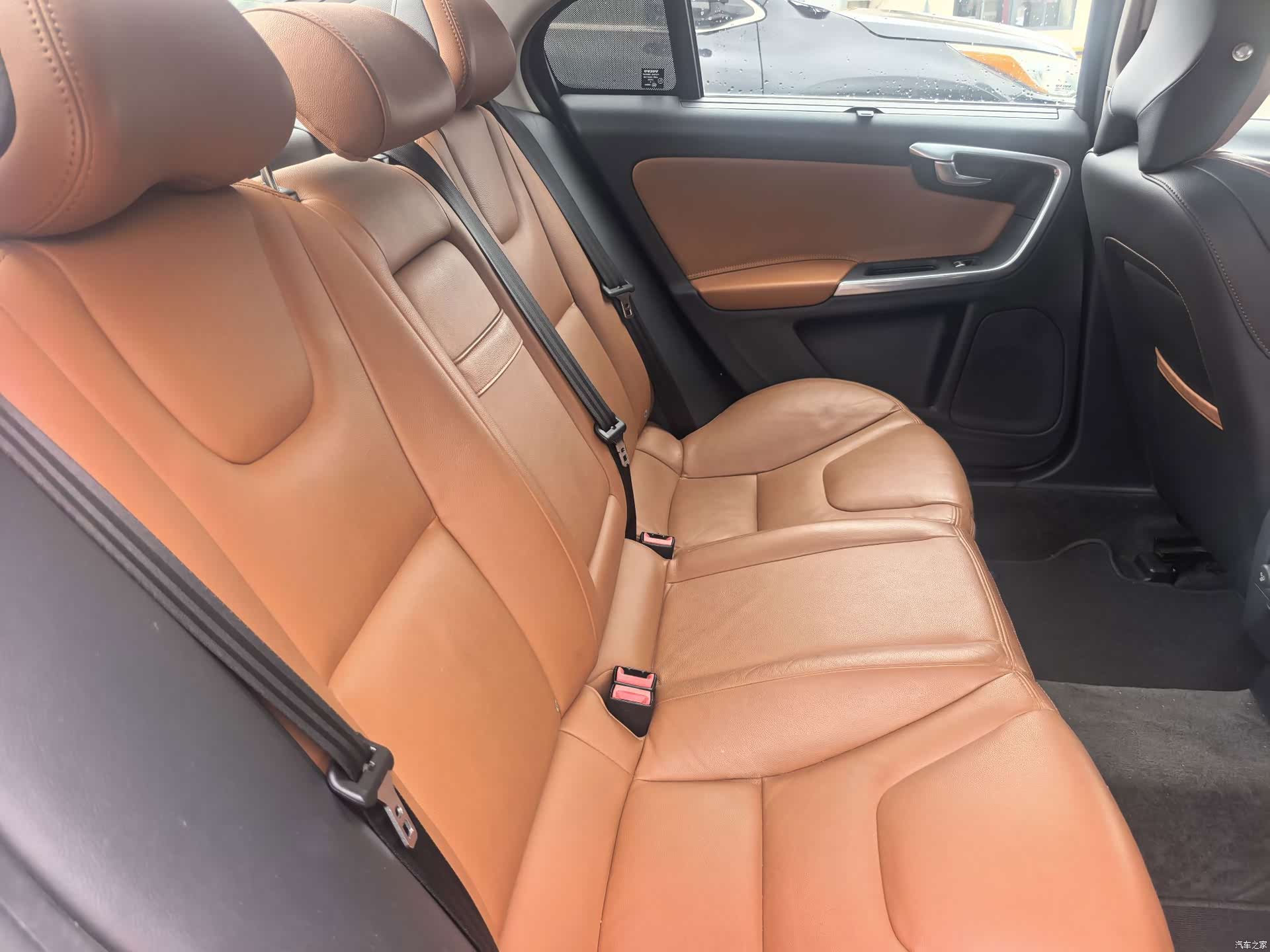 Volvo S60, 2015 19