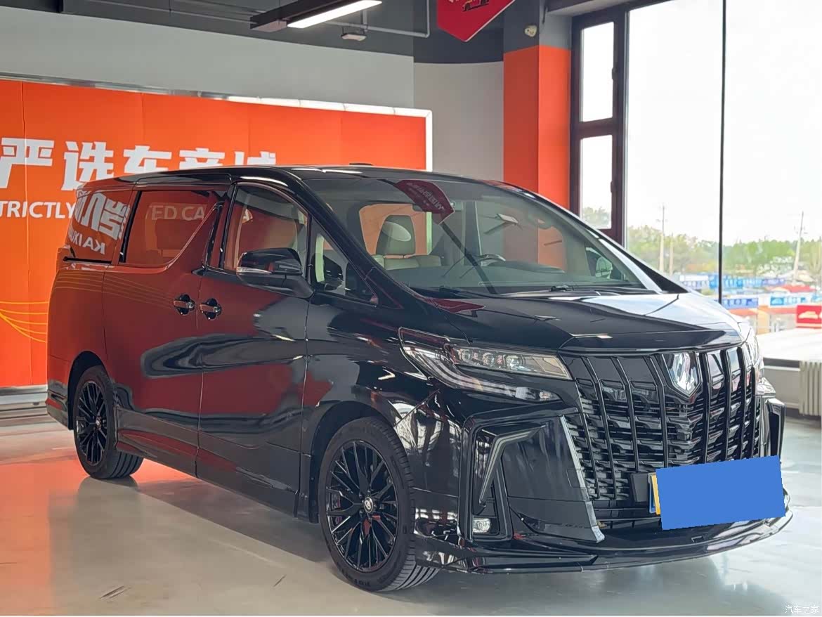 Toyota Alphard, 2018 3