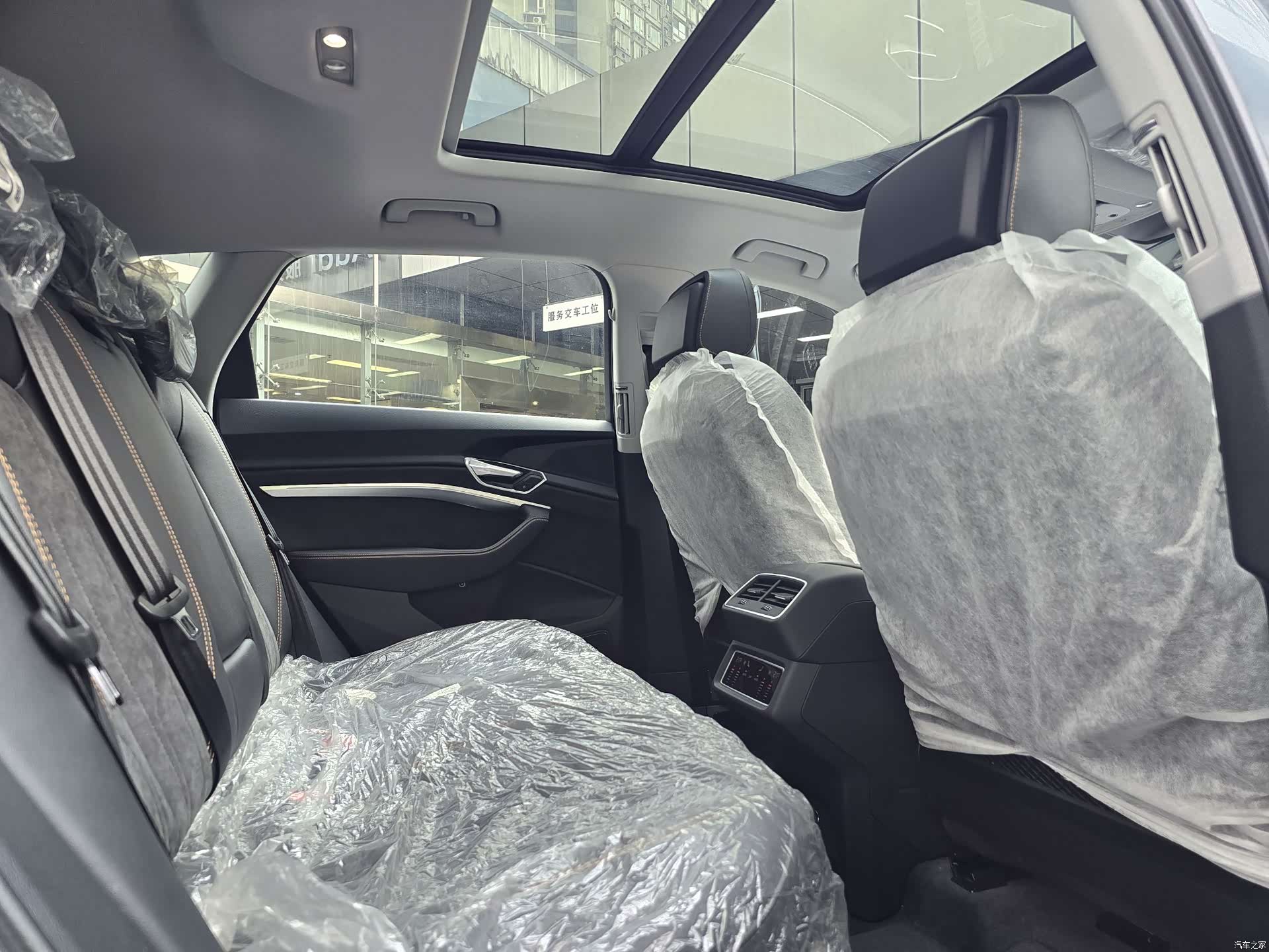 Audi e-tron, 2026 13