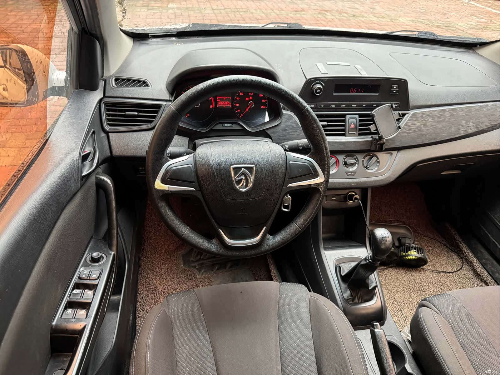 Wuling 310, 2018 16