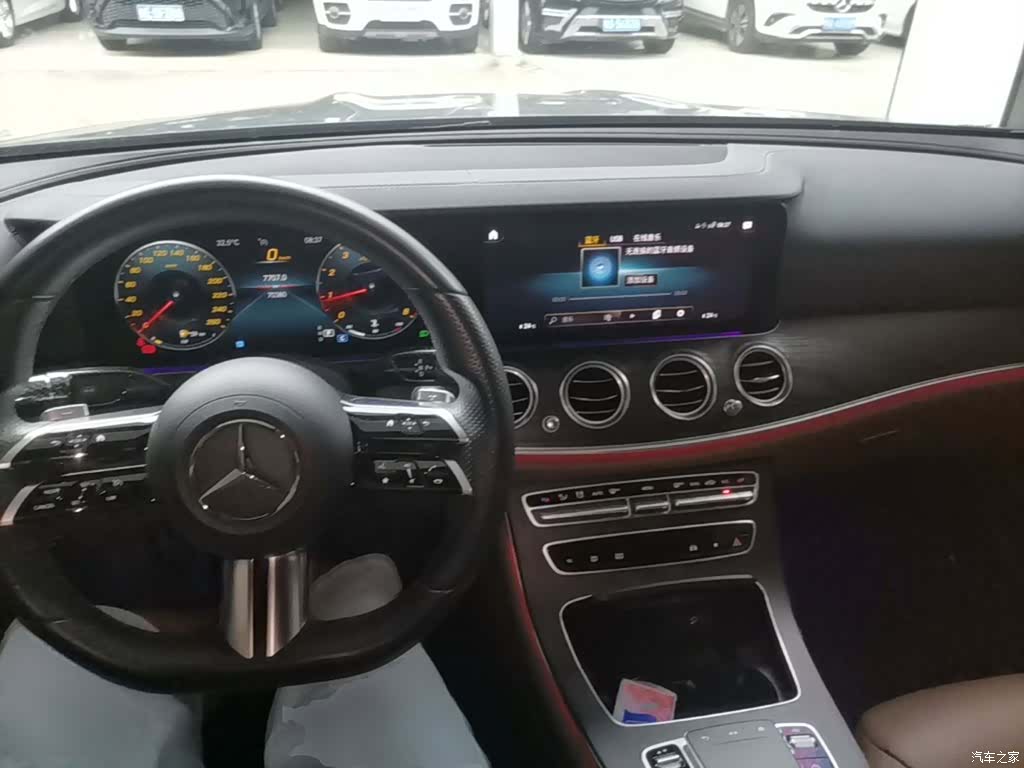 Mercedes-Benz E-Class, 2021 10