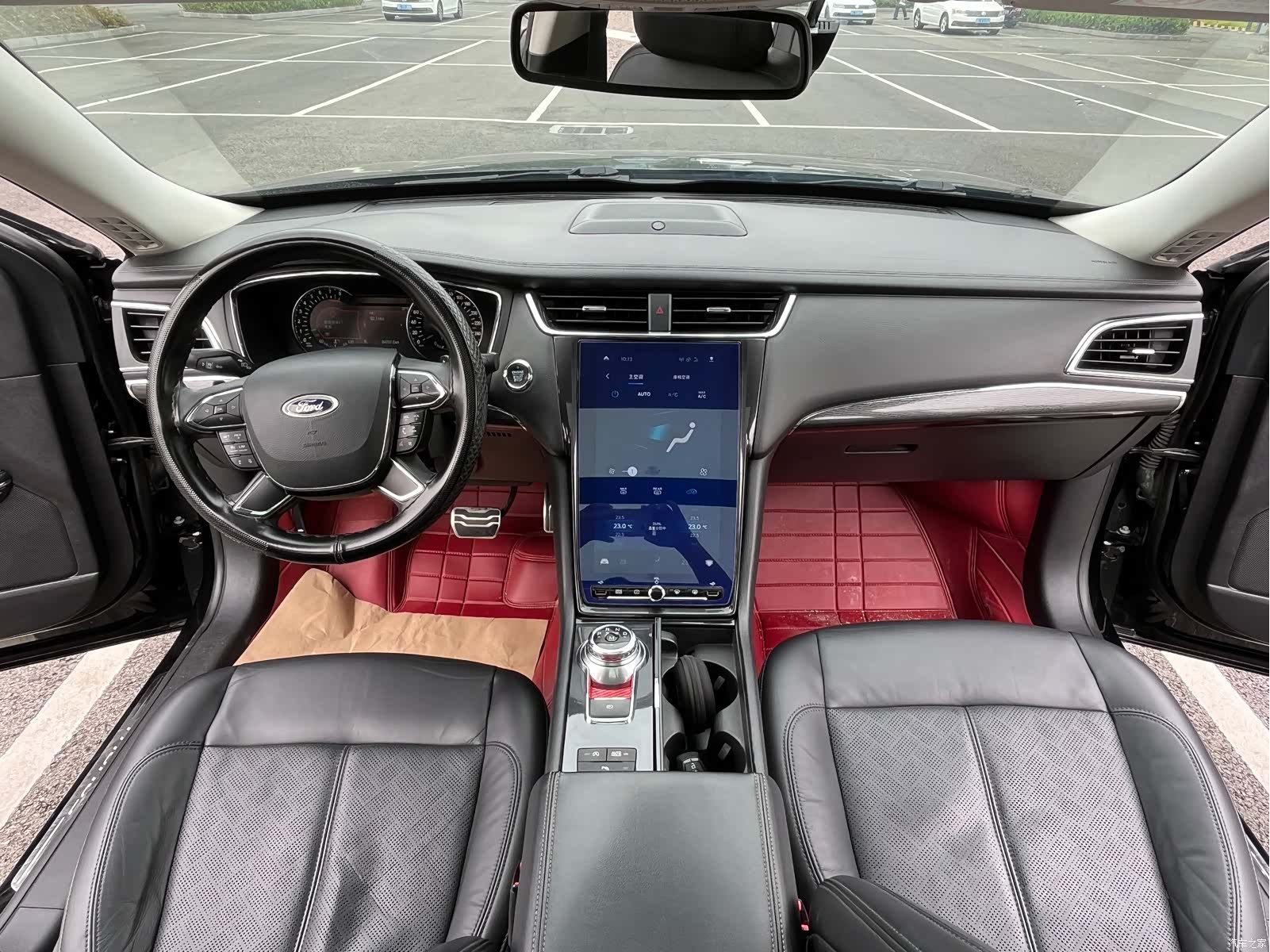 Ford Taurus, 2020 7