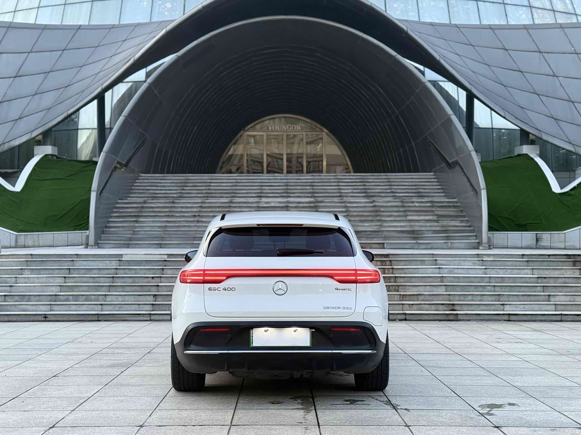 Mercedes-Benz EQC, 2021 все фото
