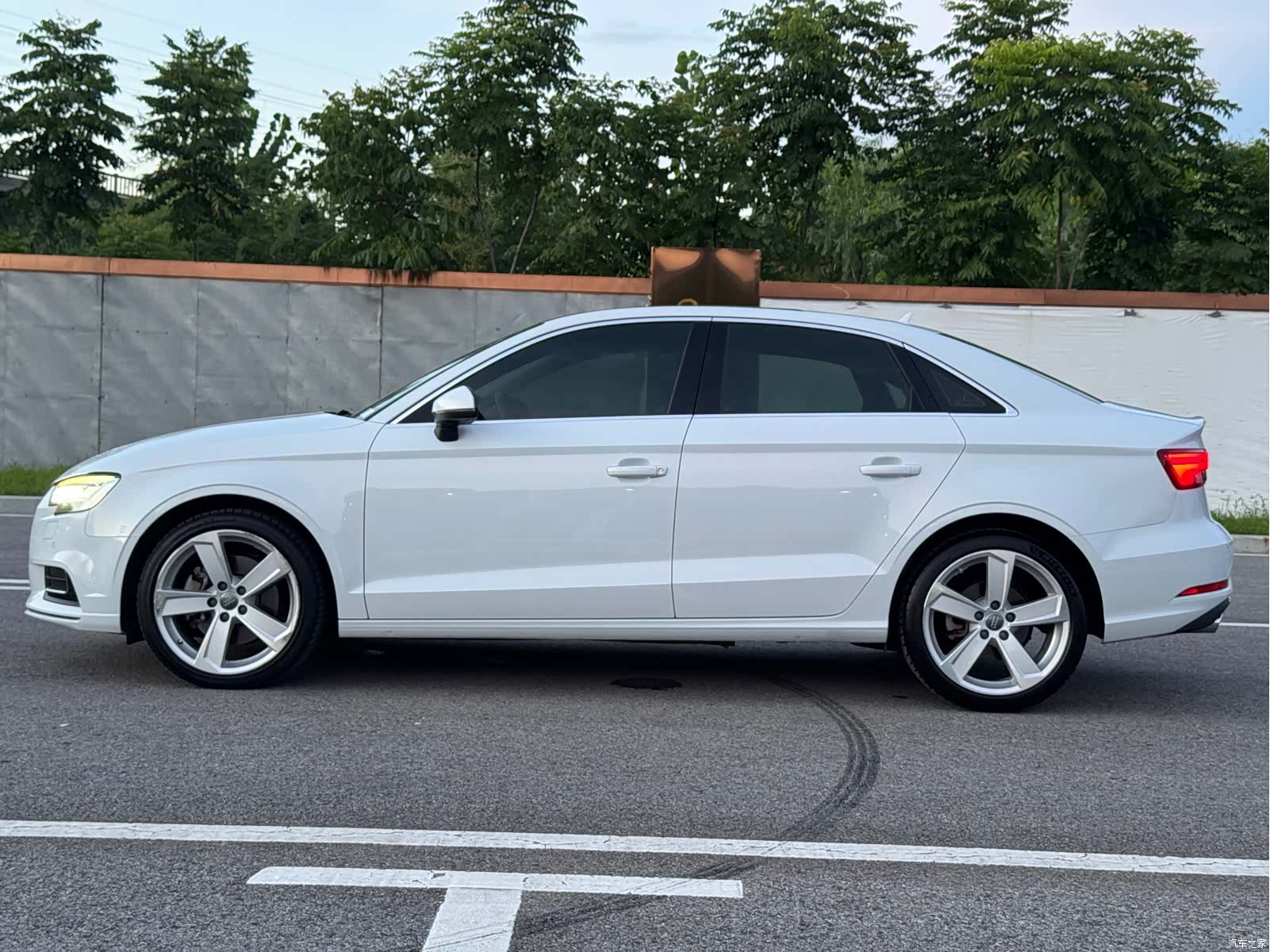 Audi A3, 2018 все фото