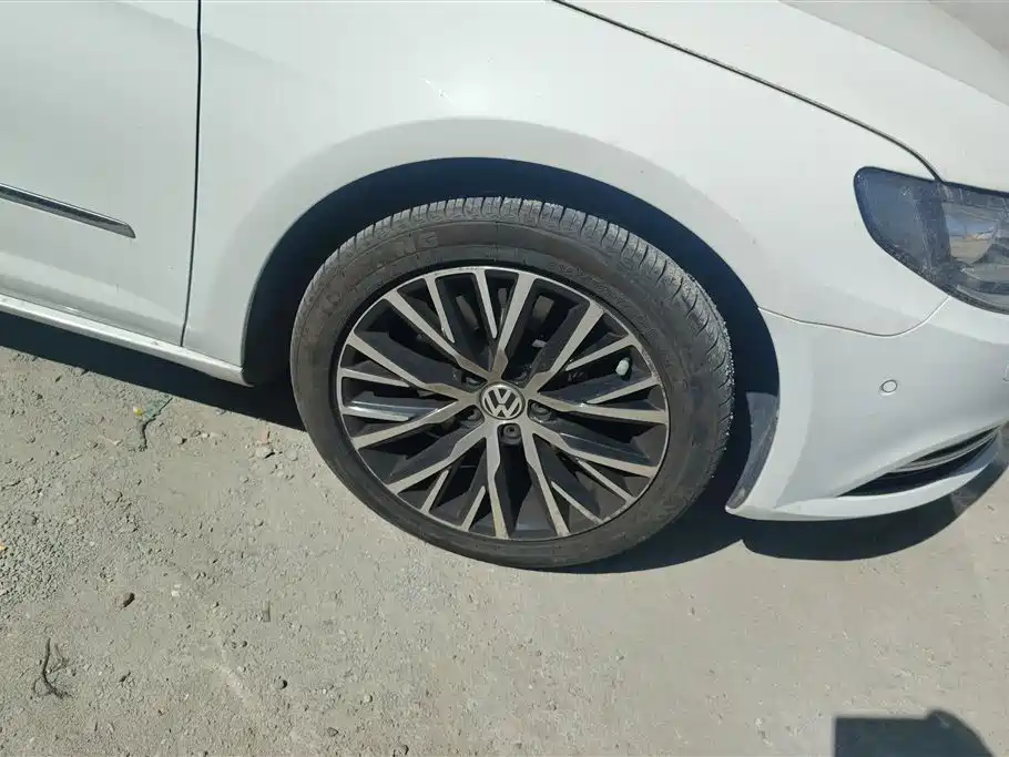Volkswagen CC