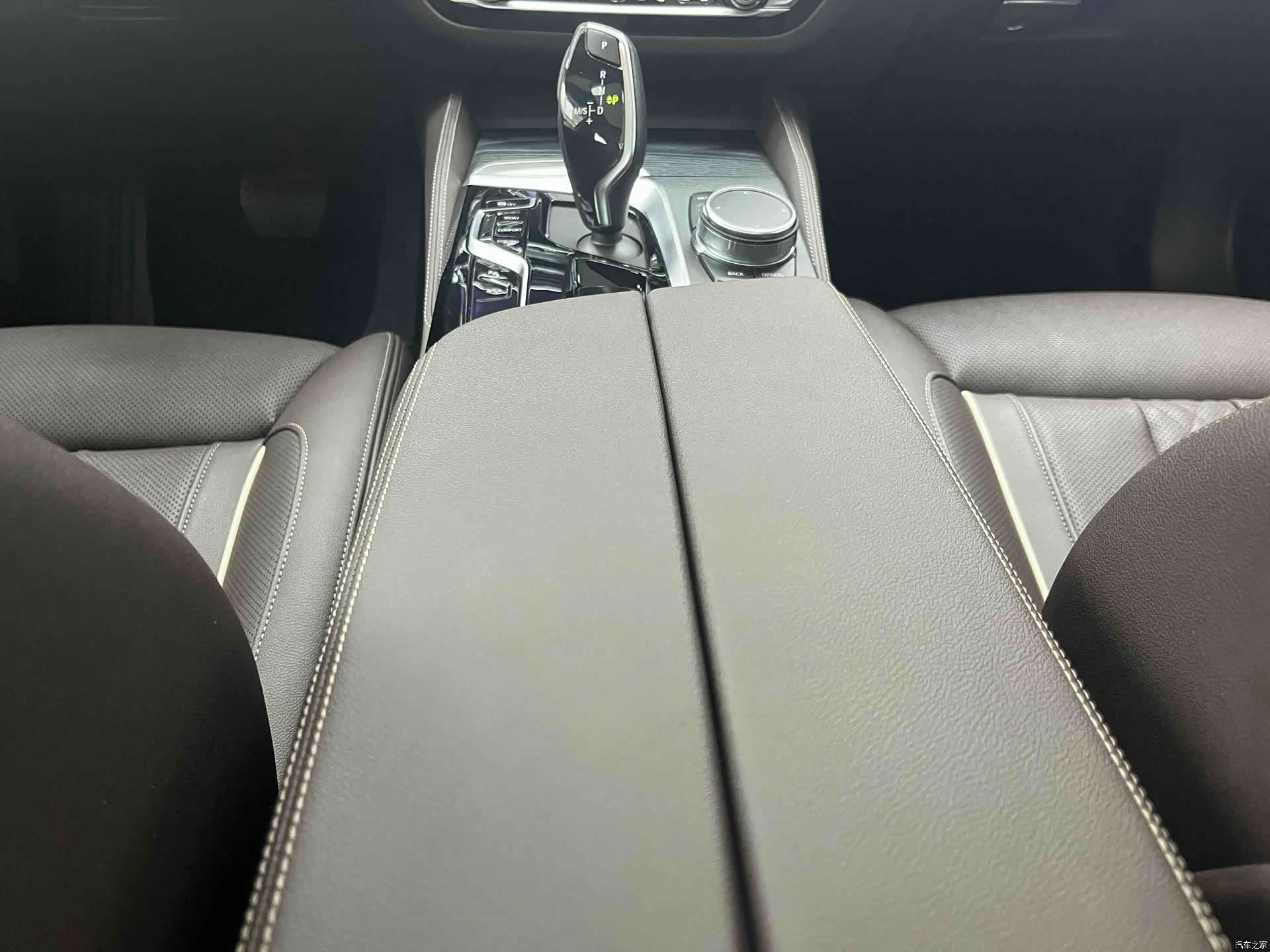 BMW 5 Series, 2023 18