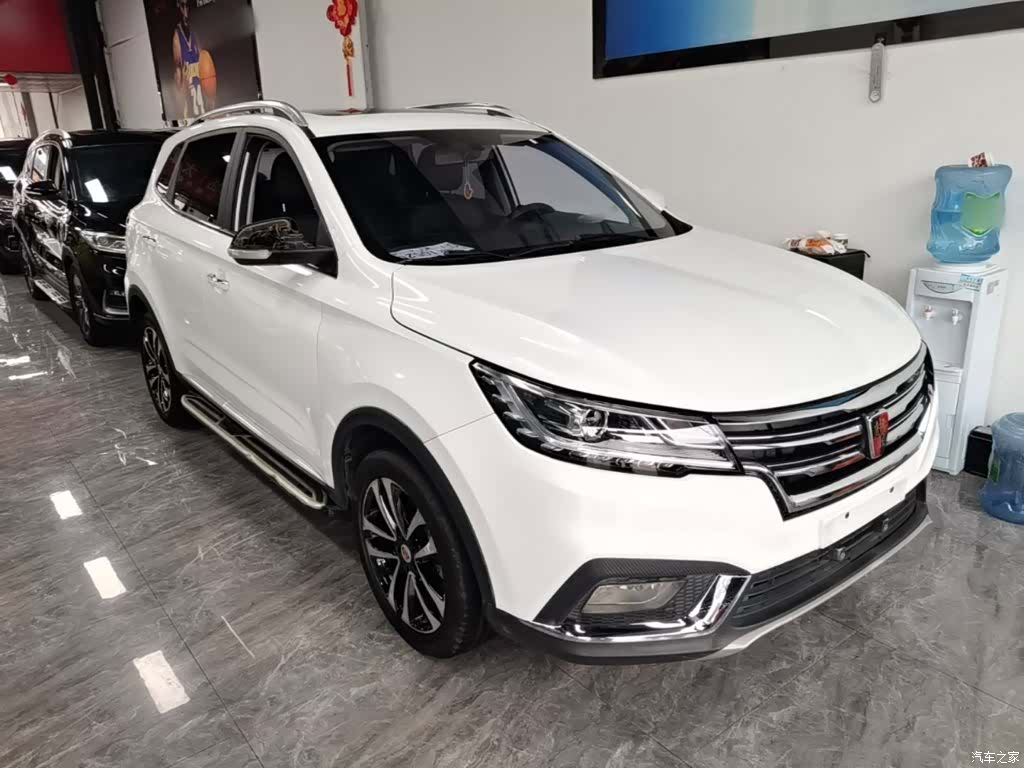 Roewe RX3, 2019 4