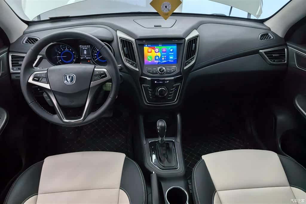 Changan CS35, 2017 12
