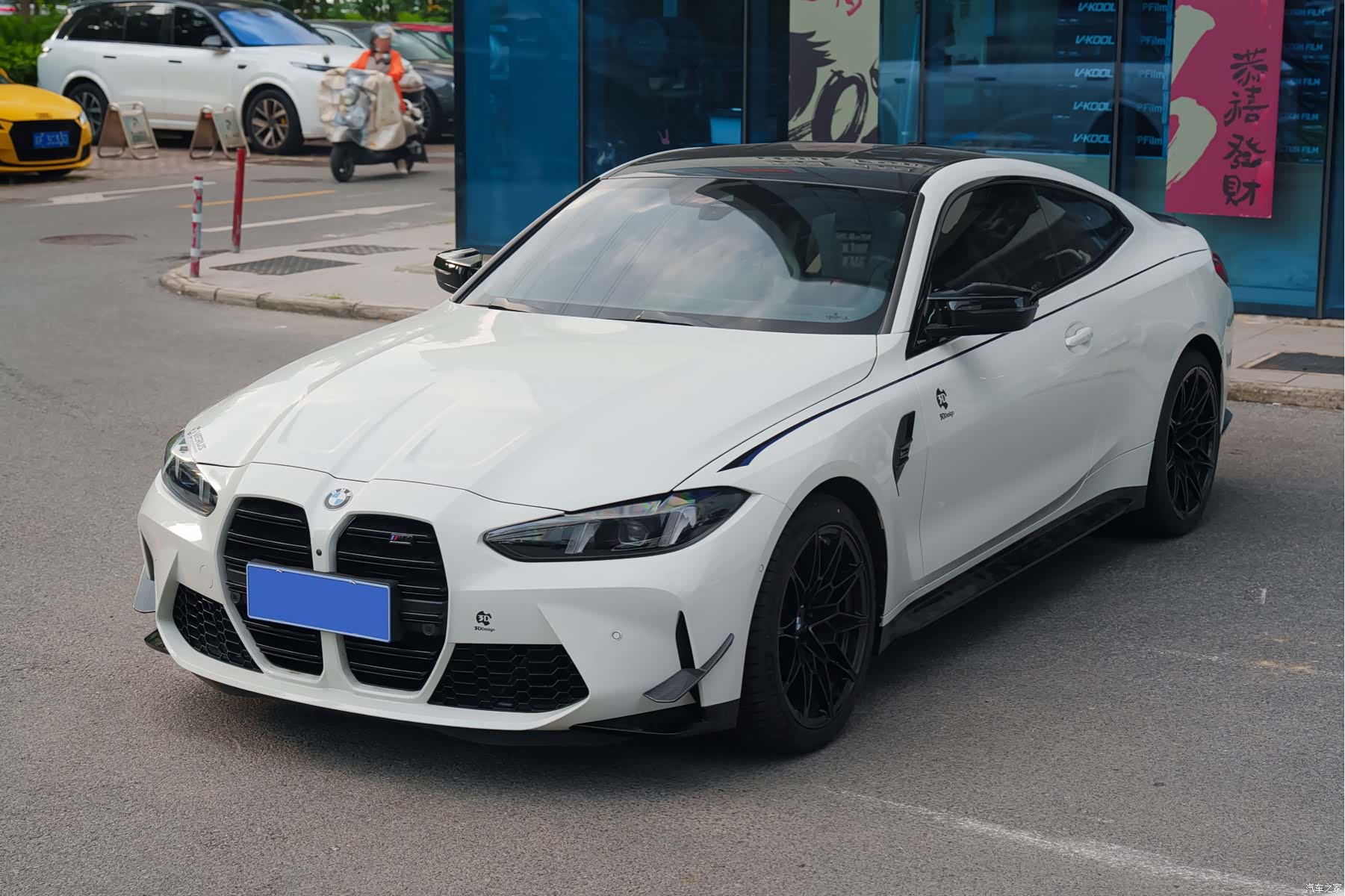 BMW M4, 2025 1