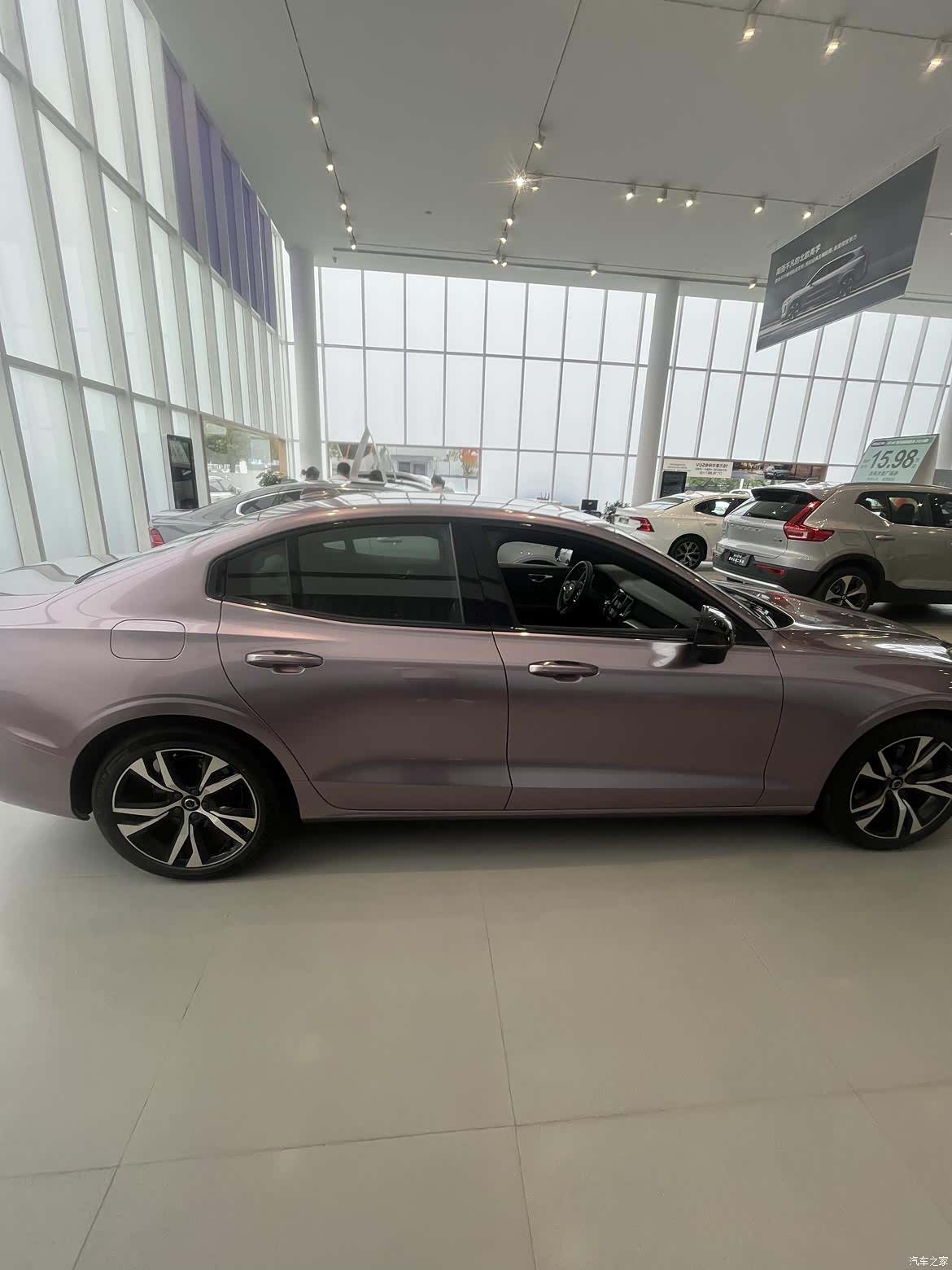 Volvo S60, 2024 11