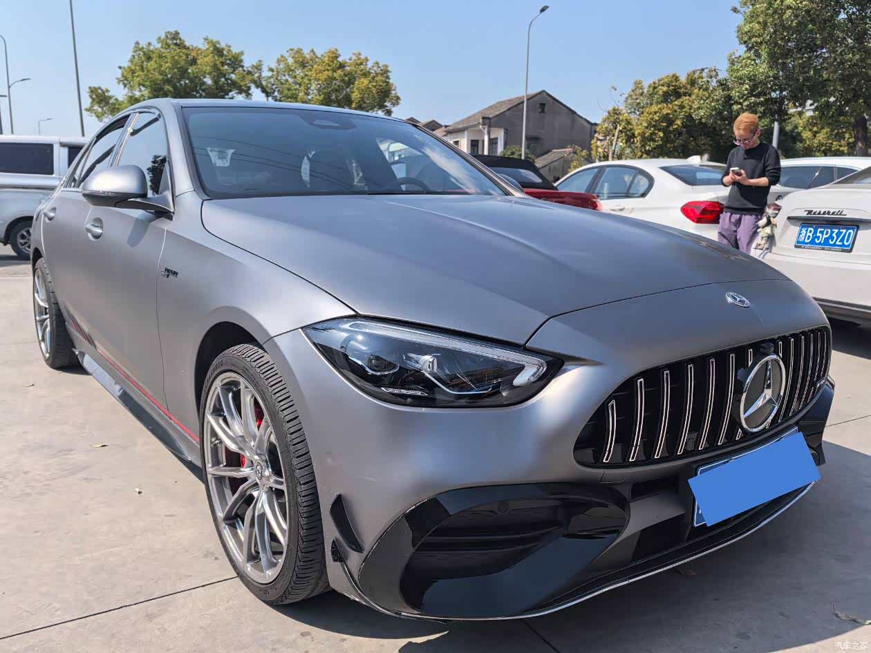 Mercedes-Benz C-Class, 2022 3
