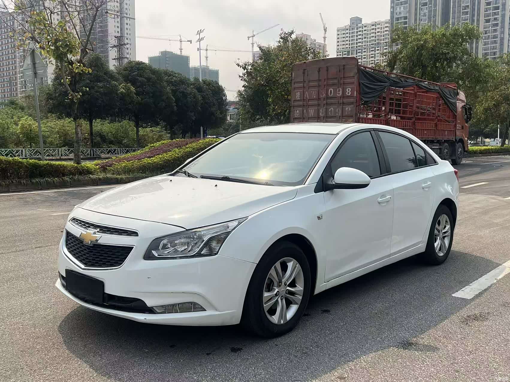 Chevrolet SE, 2016 1