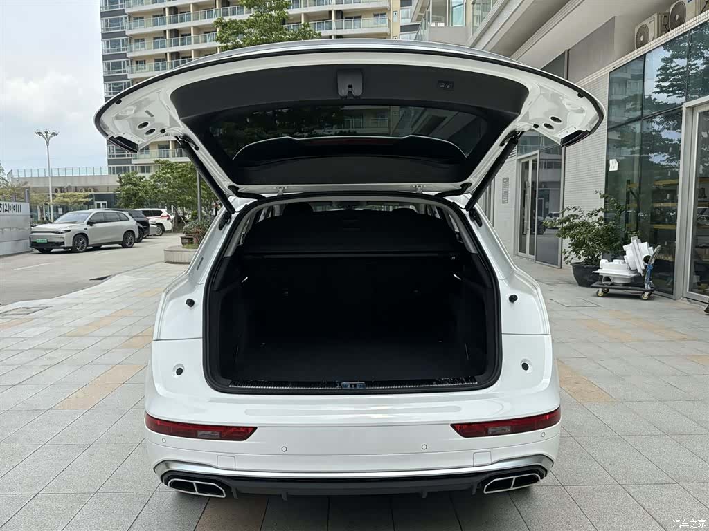 Audi Q5L, 2021 20
