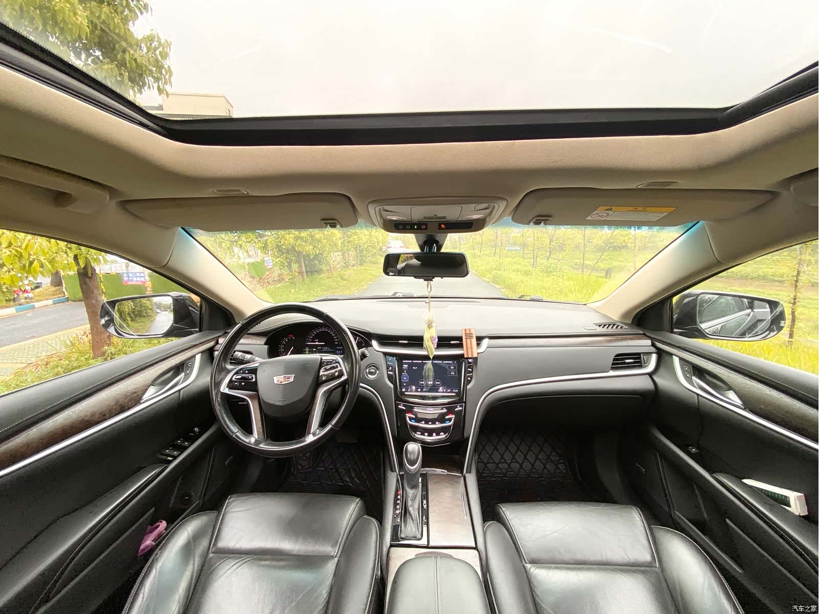 Cadillac XTS, 2019 9