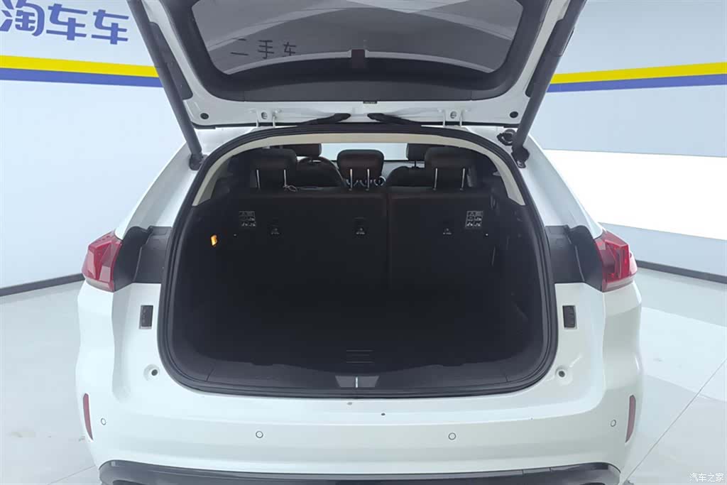 WEY VV5, 2018 4