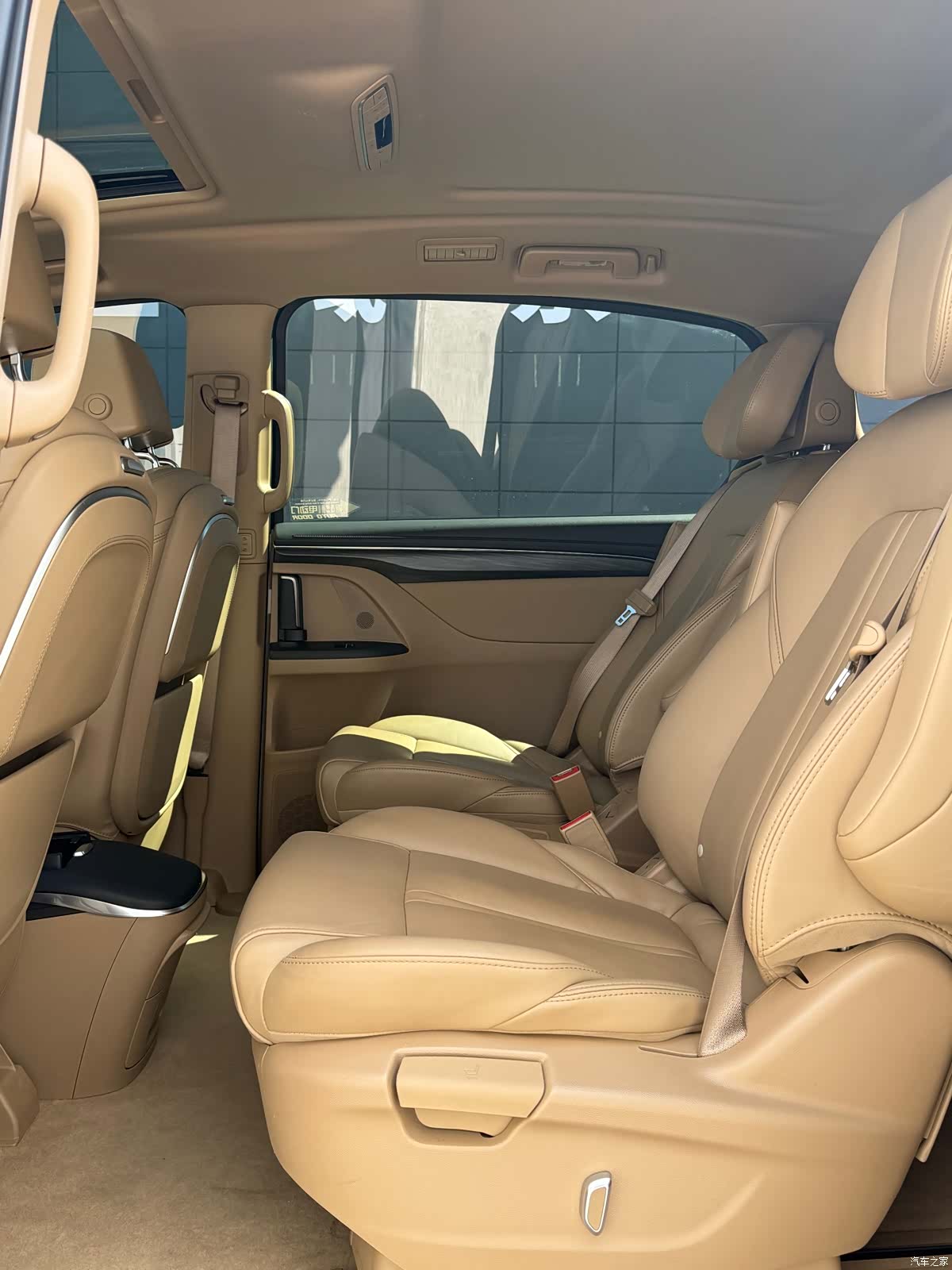Buick GL8, 2021 10