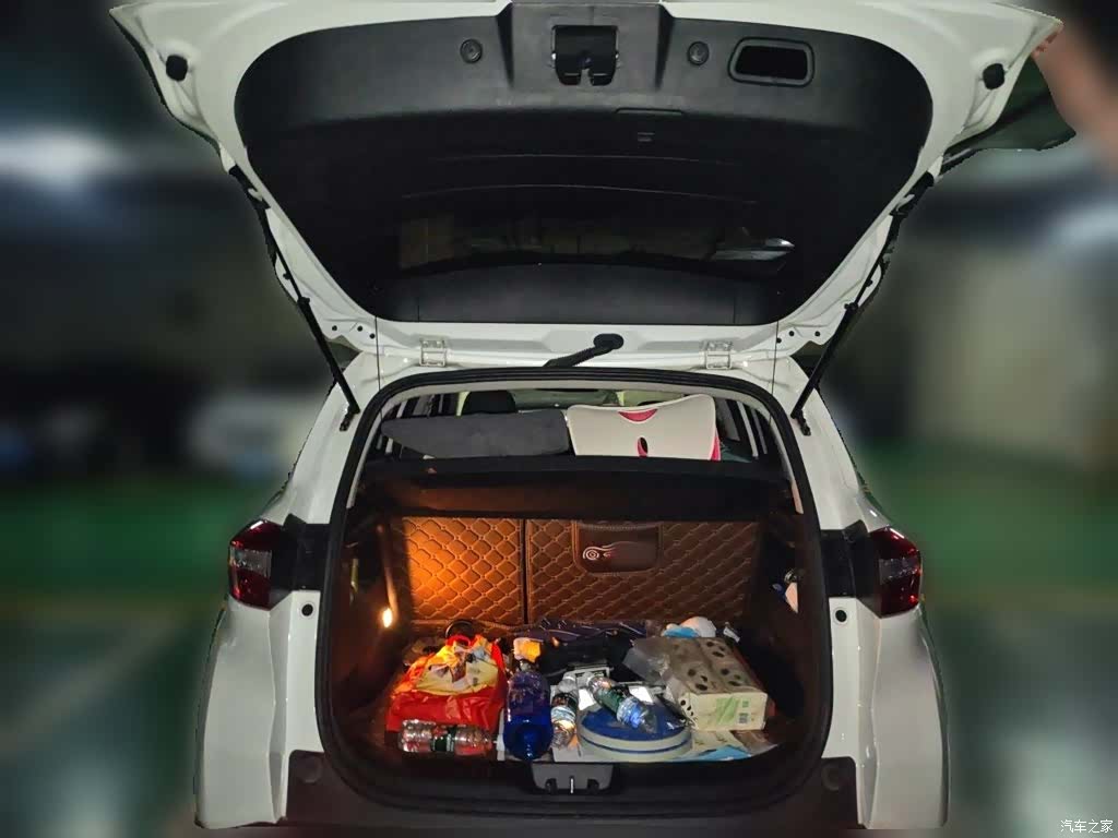 Changan CS15, 2018 16