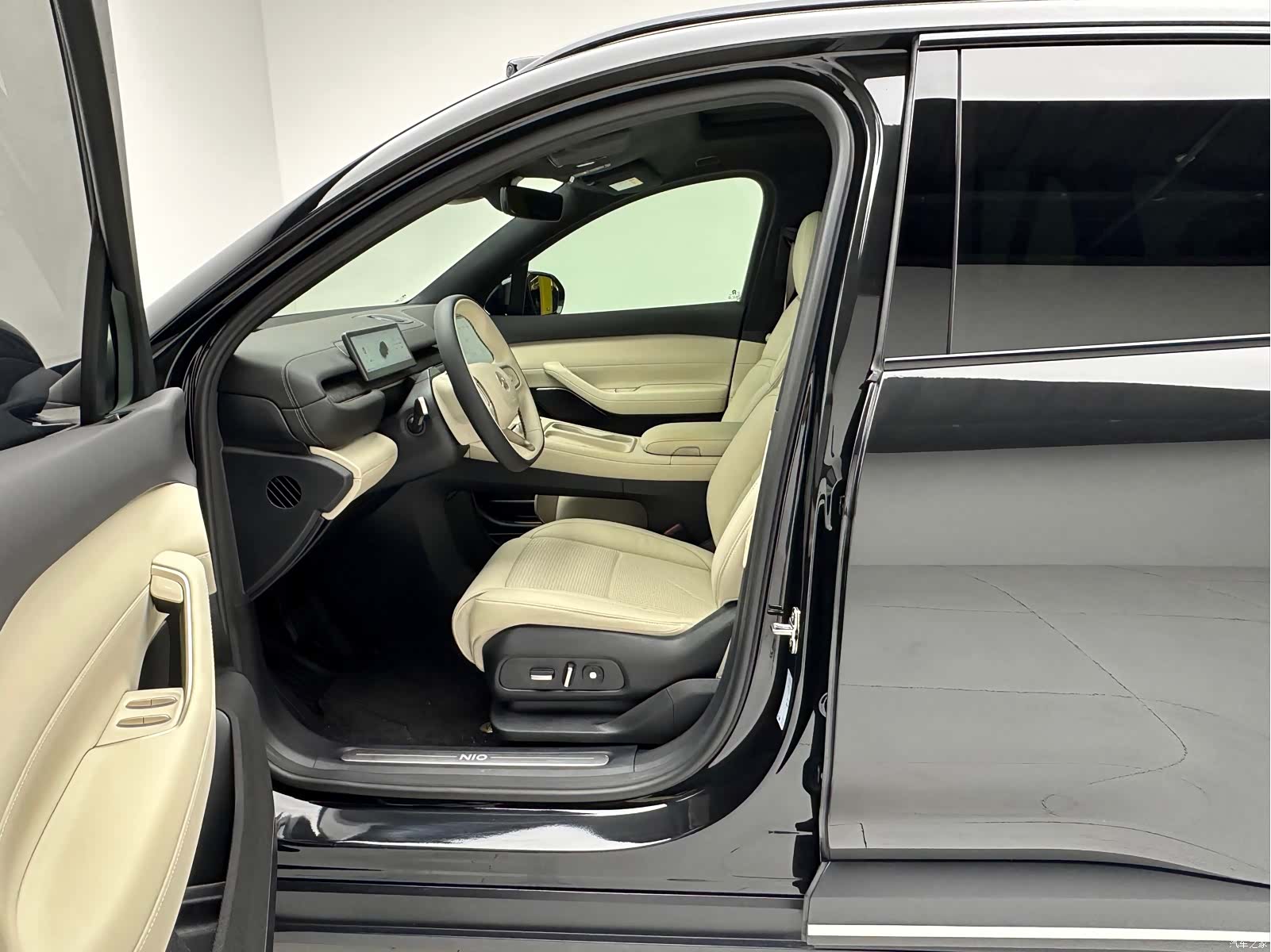 NIO ES6, 2024 7
