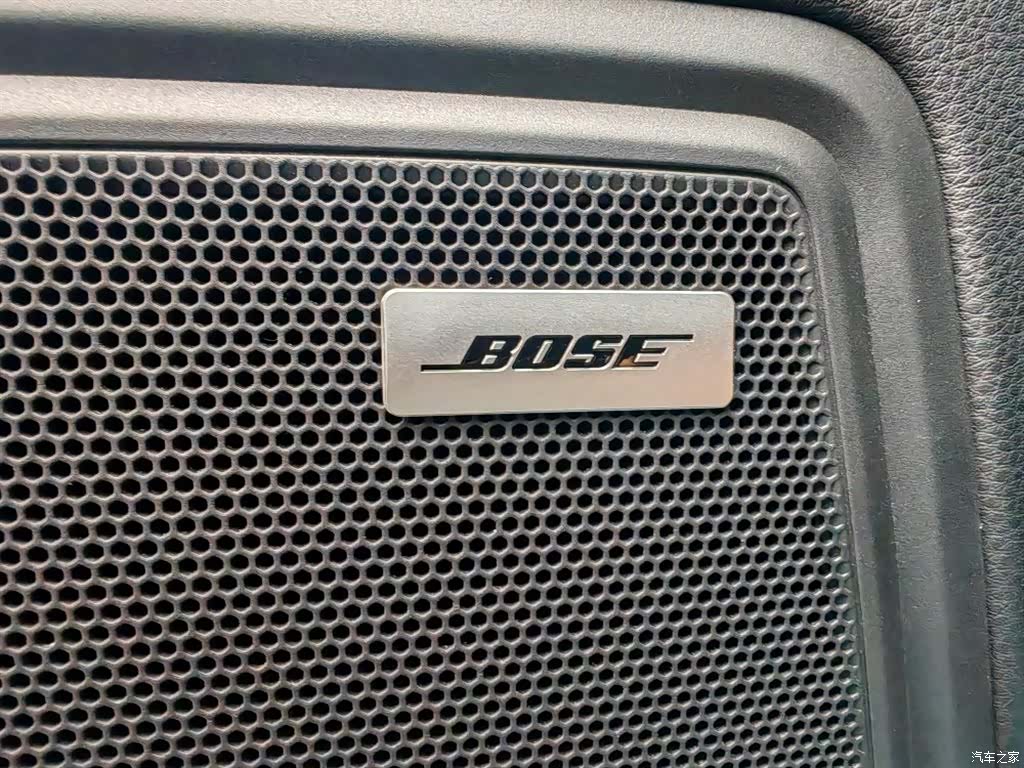 Porsche Macan, 2023 8