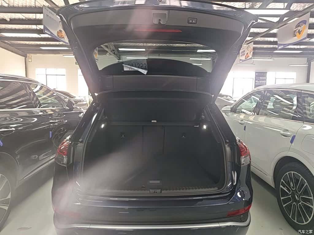 Audi Q4 e-tron, 2023 19