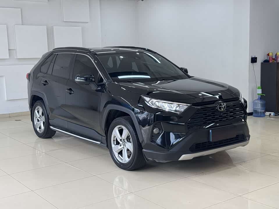 Toyota RAV4 Rongfang Toyota RAV4 Rongfang