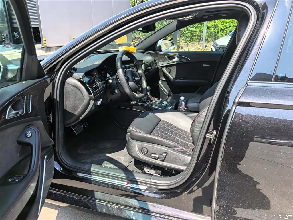 Audi RS, 2018 6