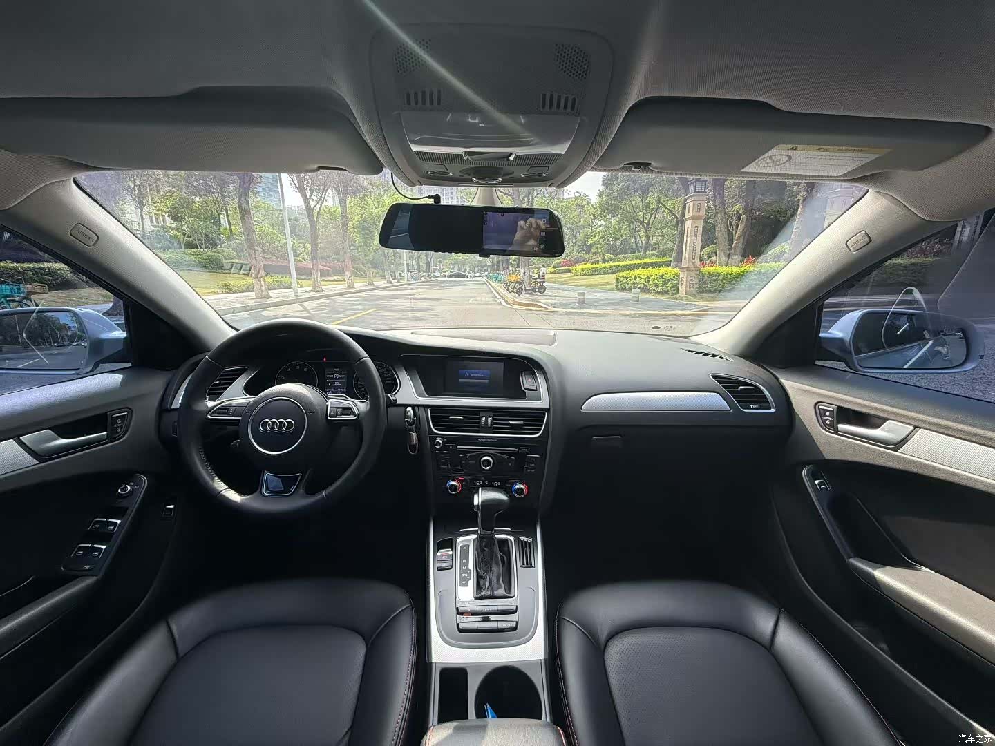Audi A4L, 2015 все фото