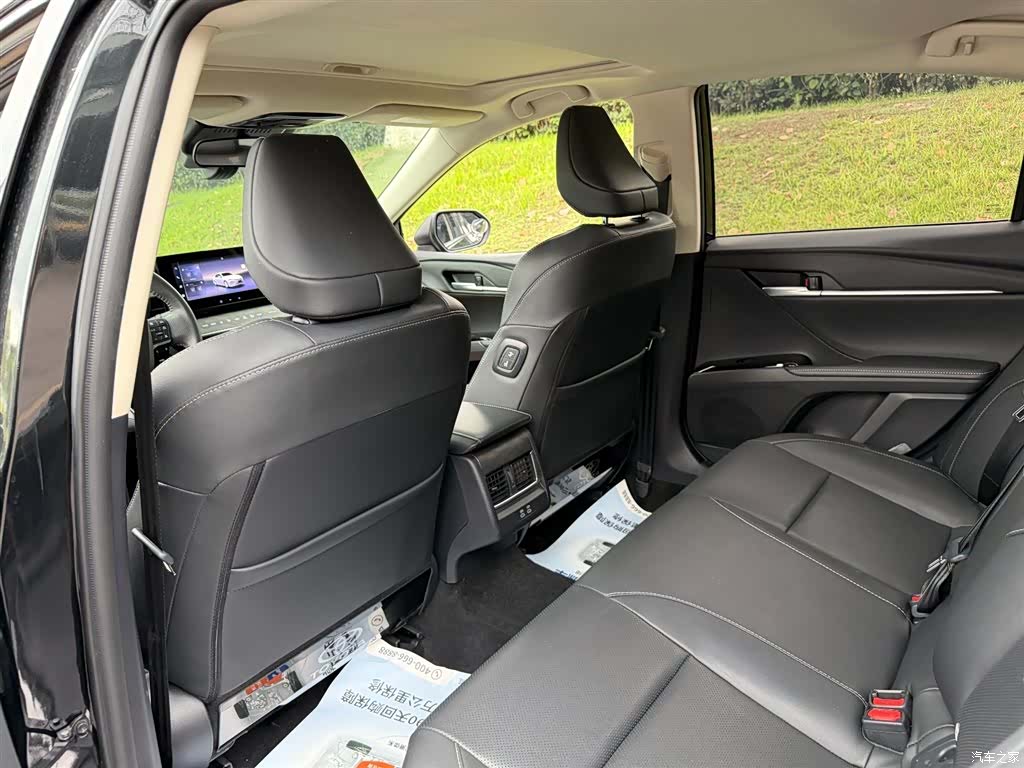 Toyota Camry, 2024 9