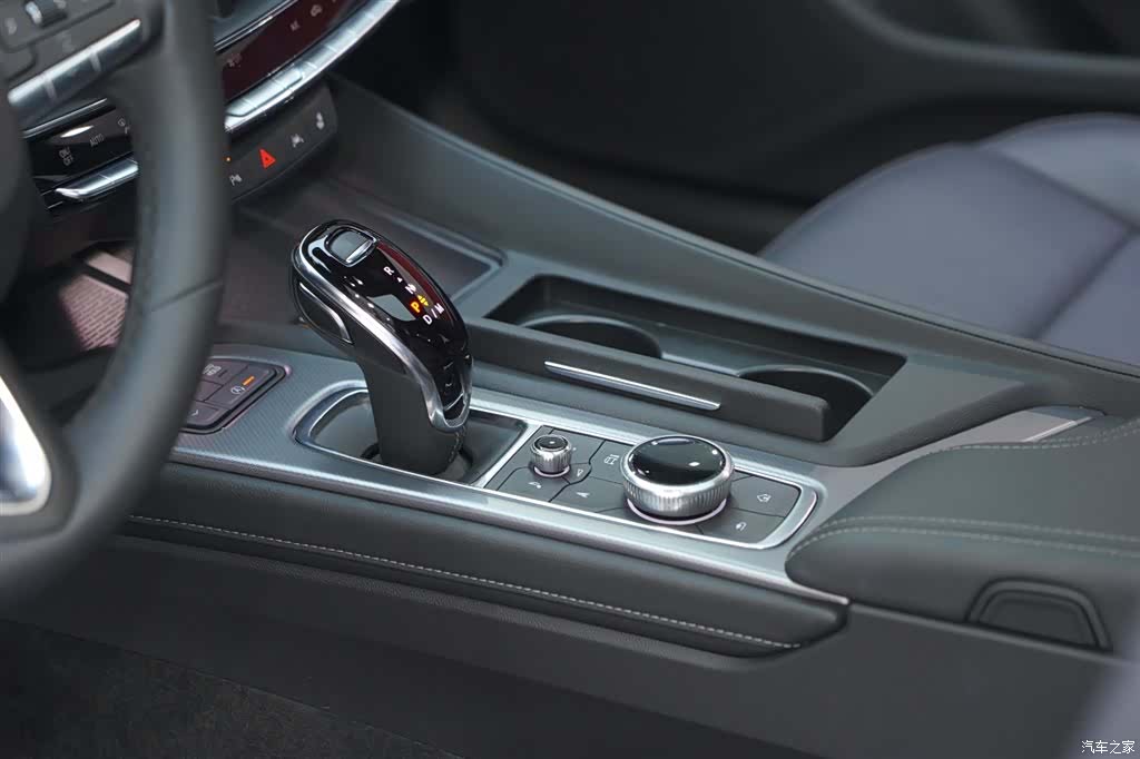 Cadillac CT5, 2024 16