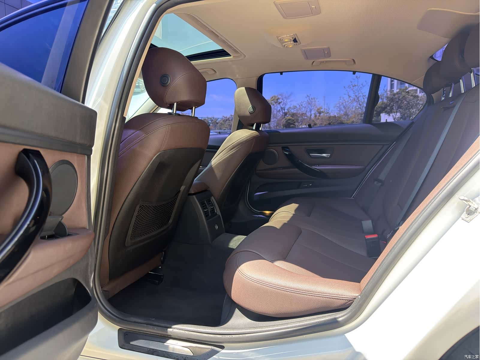 BMW 3 Series, 2018 9