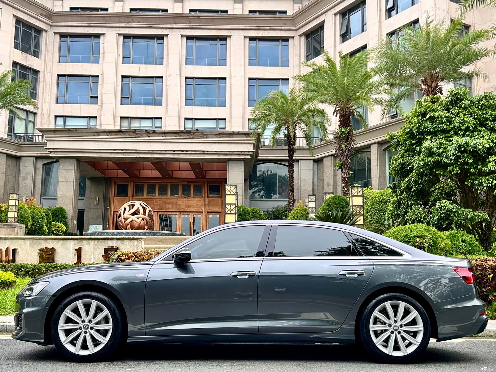 Audi A6L, 2020 19