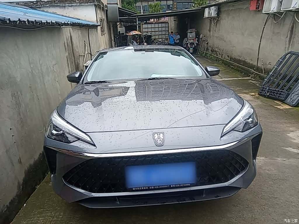 Roewe i5, 2025 3