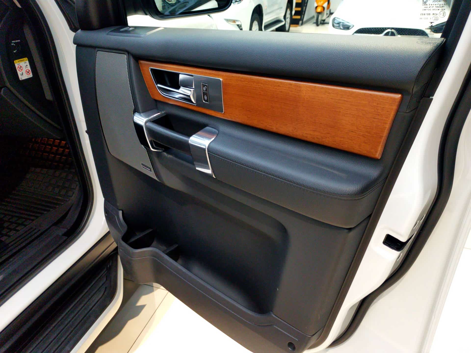 Land Rover Discovery, 2013 14