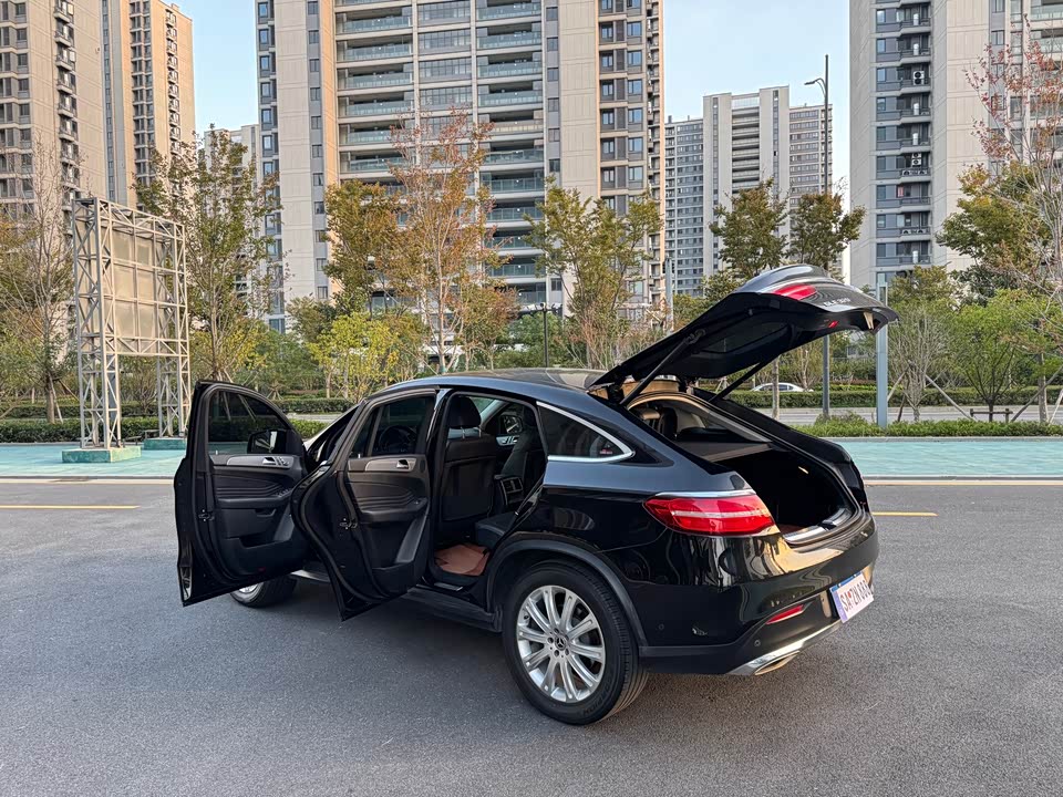 Mercedes-Benz GLE coupe
