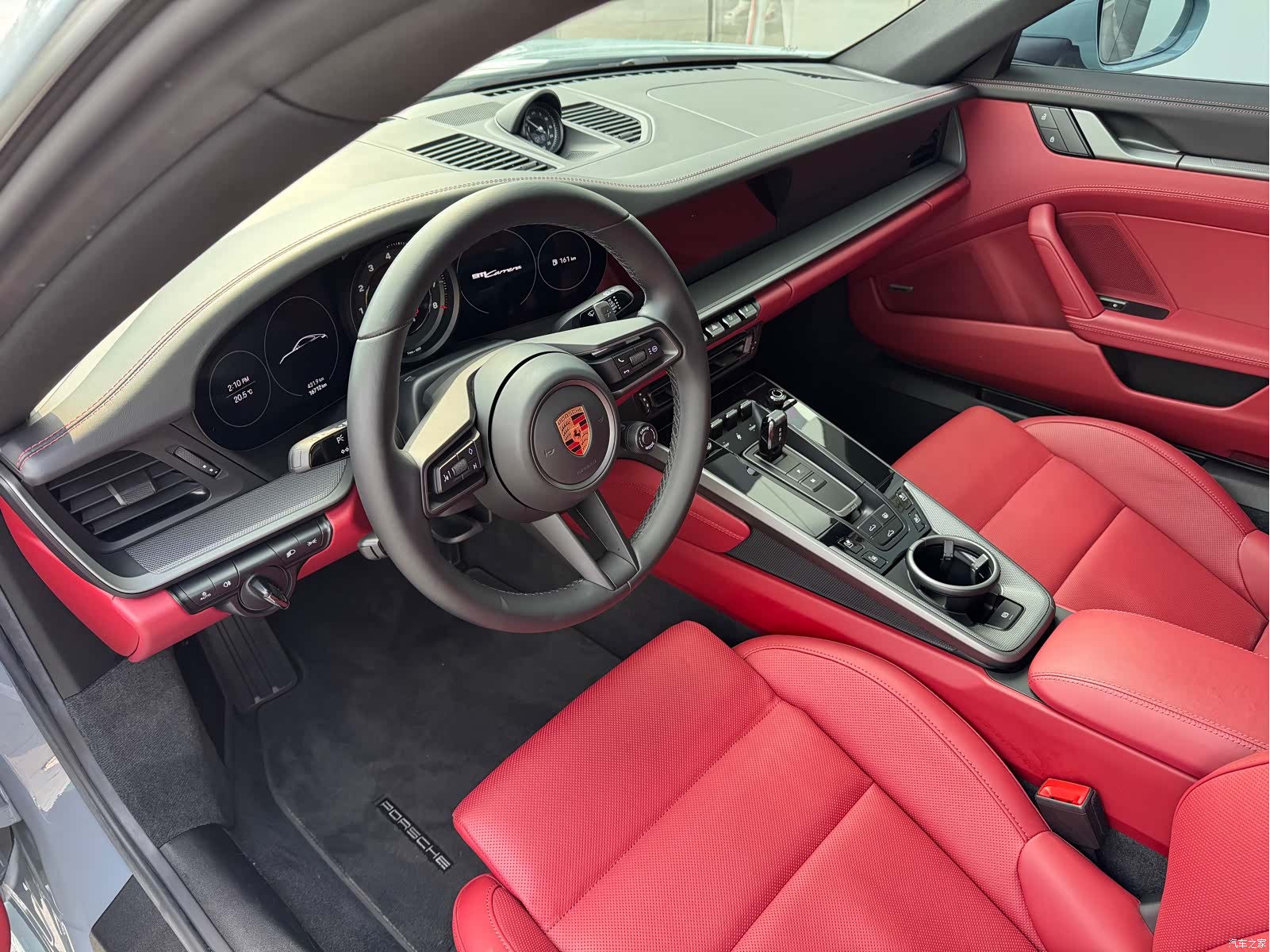 Porsche 911, 2024 13
