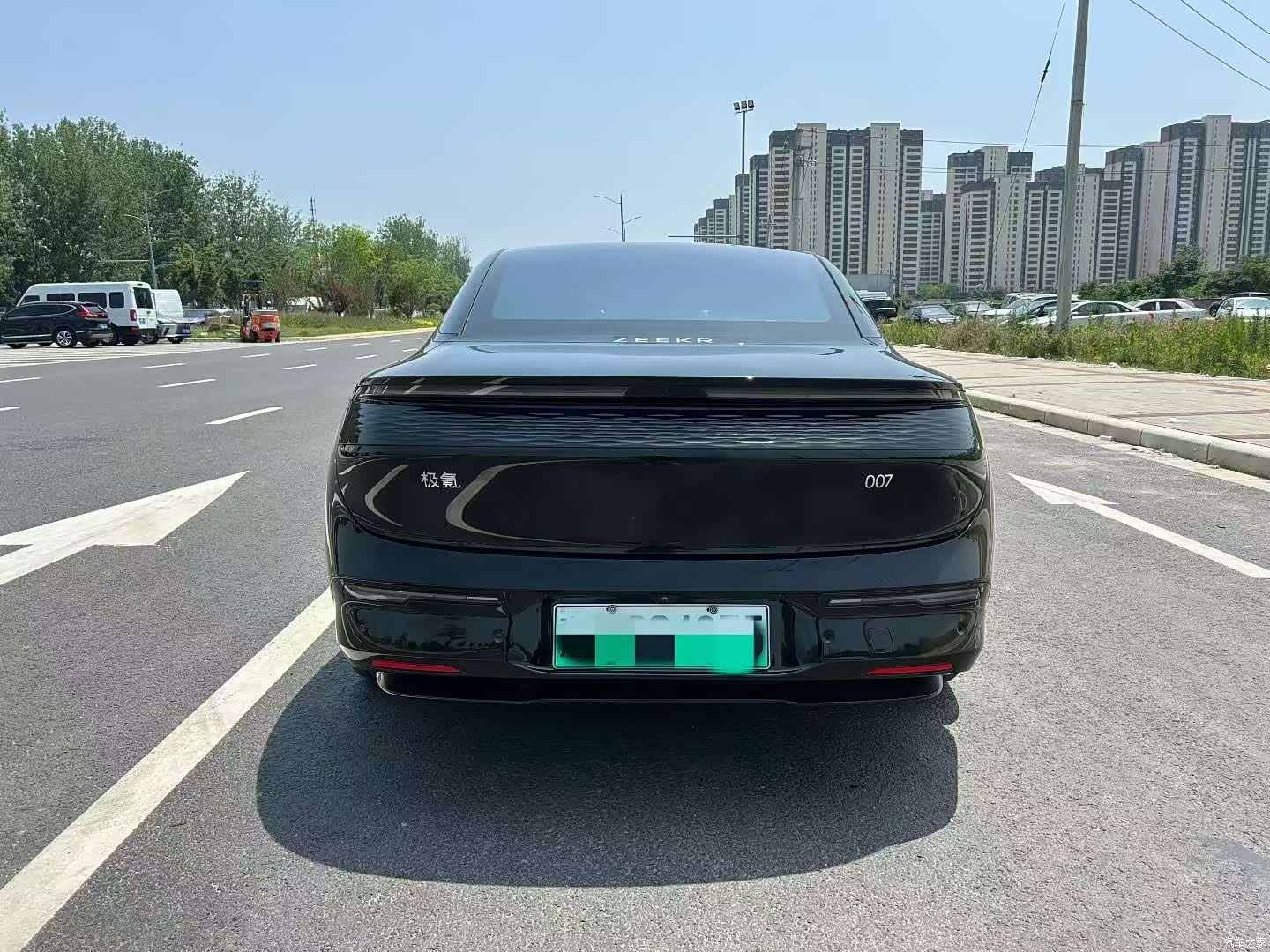 Zeekr 007, 2024 8